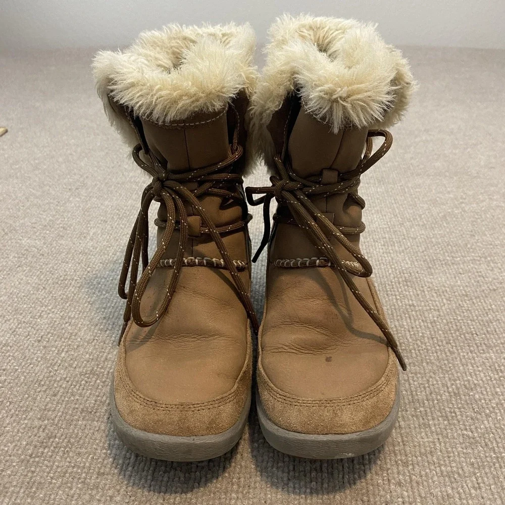 Clarks Snow Boots Womens Size 6.5 Brown Leather Faux Fur Waterproof Wave‎ Walk